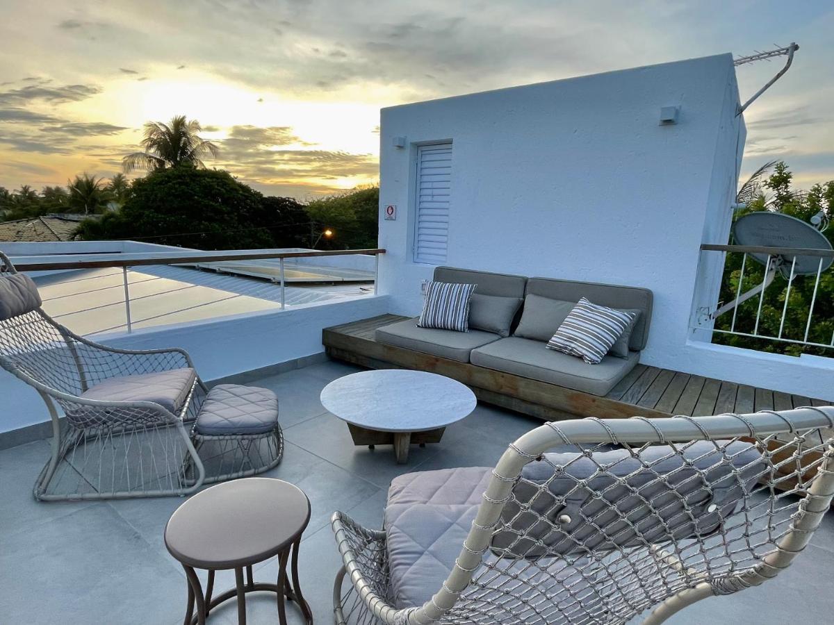 Casa De Praia Em Interlagos - 4 Suites A Poucos Metros Do Mar Camaçari Exterior foto